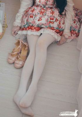 国产五十路丰满中年熟女-首映青柠影院